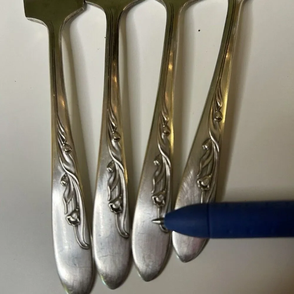 Carlton Silver Plate Salad Fork Set Of 4 Forks Cherie Pattern - Picture 10 of 12